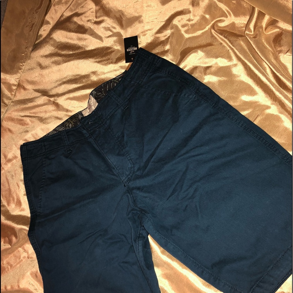Men’s Shorts NWT